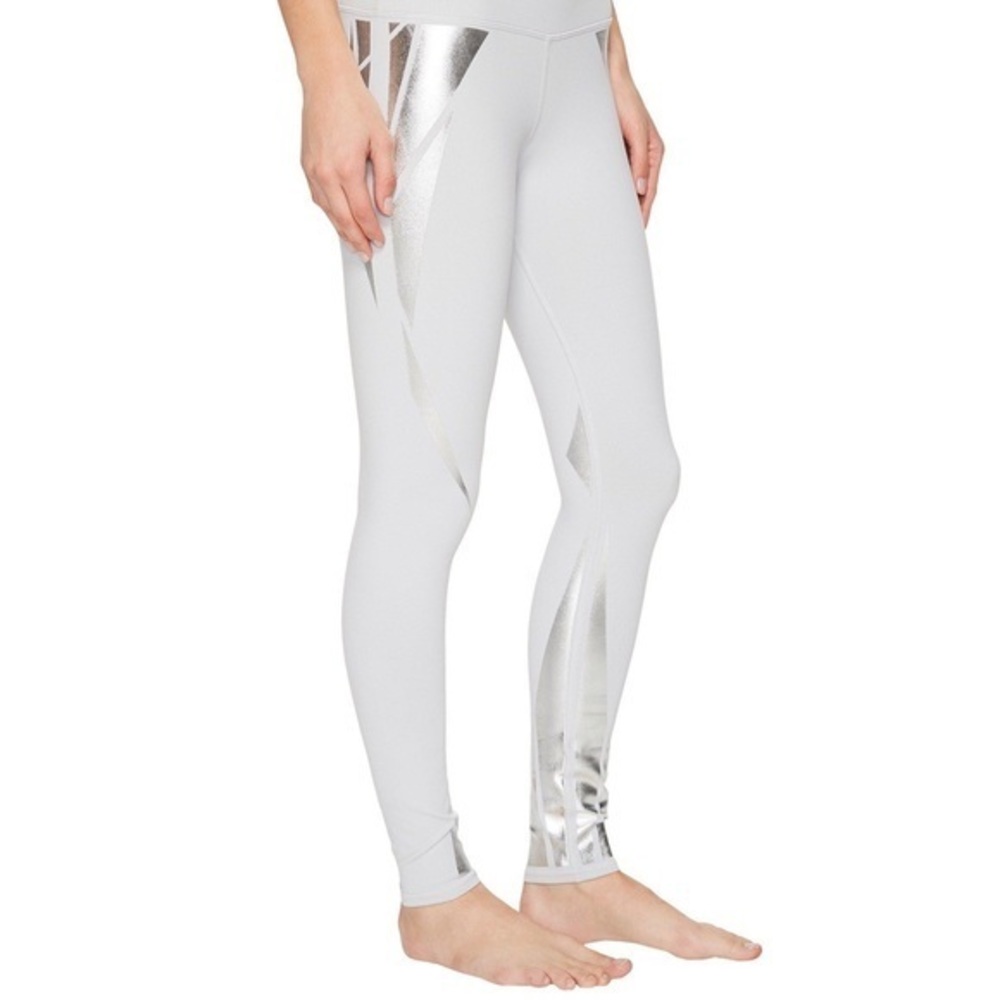 Alo Yoga Women's Gray High Waisted Airbrush yoga pants Leggings size lar…